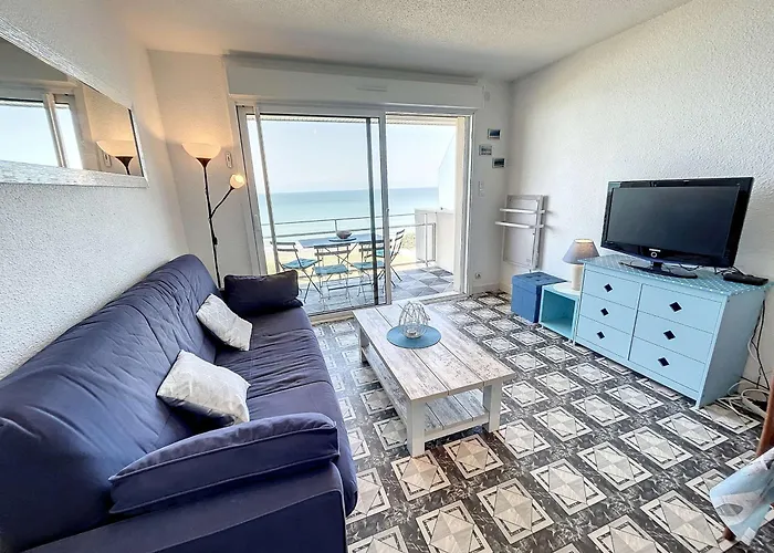 En Front De Avec Balcon Et Parking Privatif - Fr-1-361-360 公寓